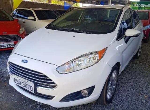 Carro Ford New Fiesta Sedan 2015 1.6 Titanium (Flex)