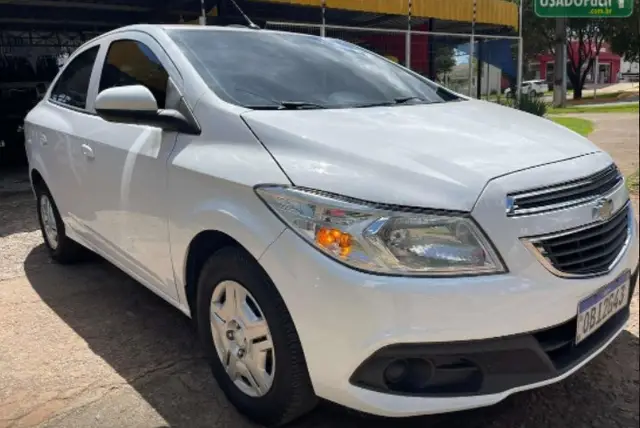 Carro Chevrolet Prisma 2013 1.0 LT SPE/4