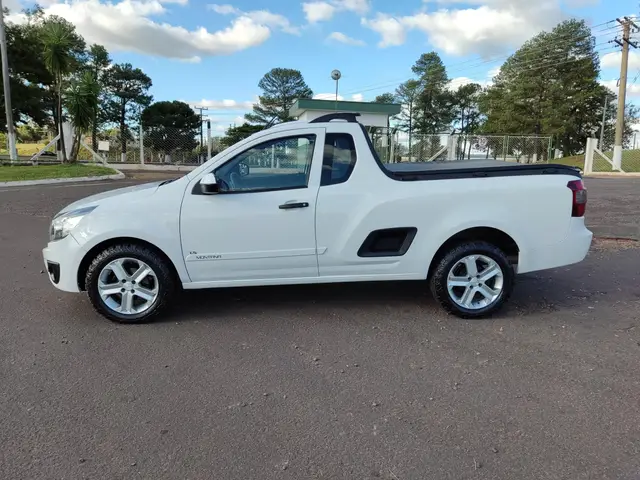 Carro Chevrolet Montana 2014 LS 1.4 (Flex)