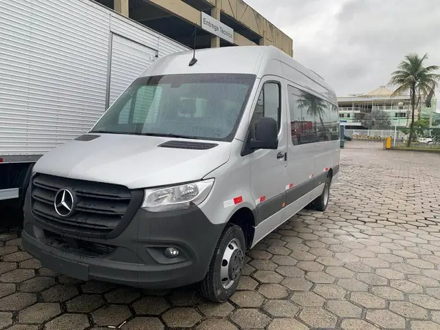 Carro Mercedes-Benz Sprinter 2022 VAN 516 CDI 20+1 (lugares) K54A UP4