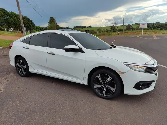 Carro Honda Civic 2017 Touring 1.5 Turbo CVT