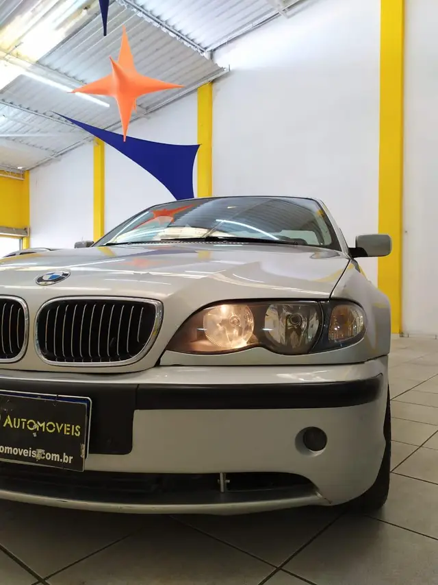 Carro BMW 320i 2005 320i 2.2 24V