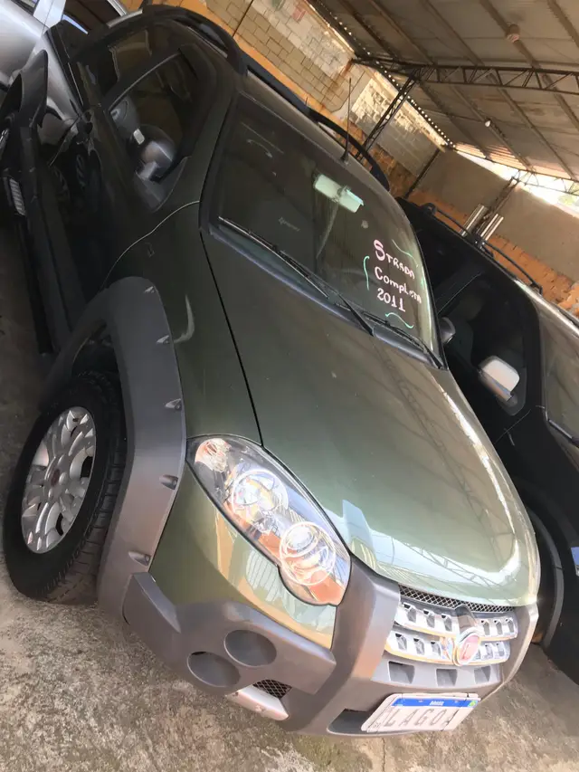Carro Fiat Strada 2011 Adventure 1.8 16V (Flex) (Cabine Dupla)