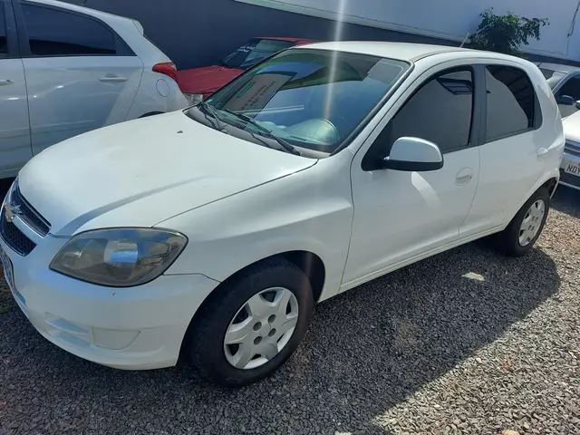 Carro Chevrolet Celta 2015 LT 1.0 (Flex)