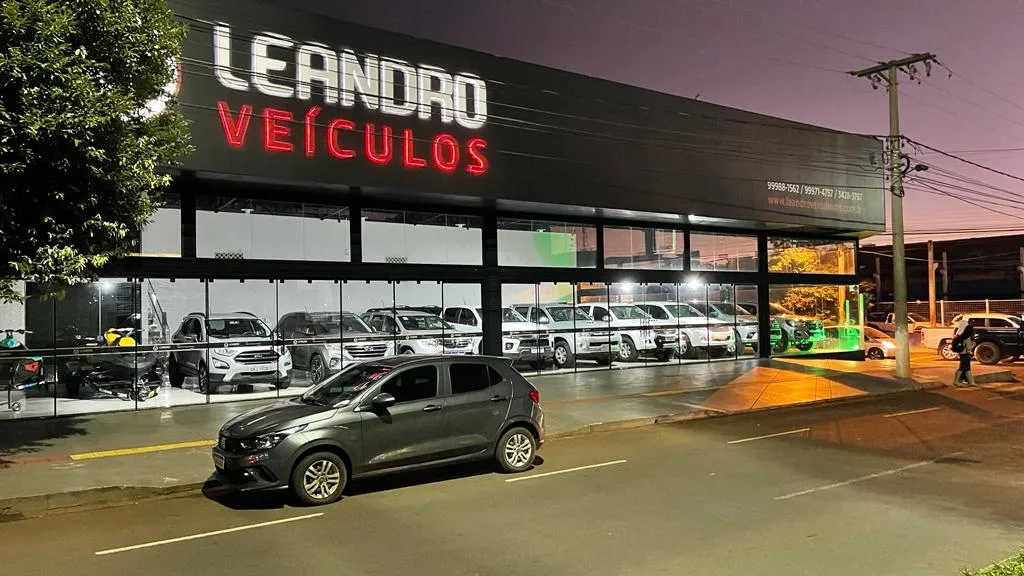 Fachada da loja Leandro Veículos - Dourados - MS