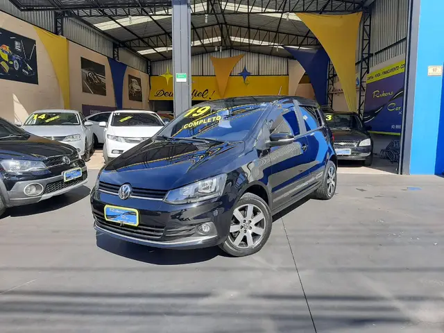 Carro Volkswagen Fox 2019 1.6 MSI Connect (Flex)