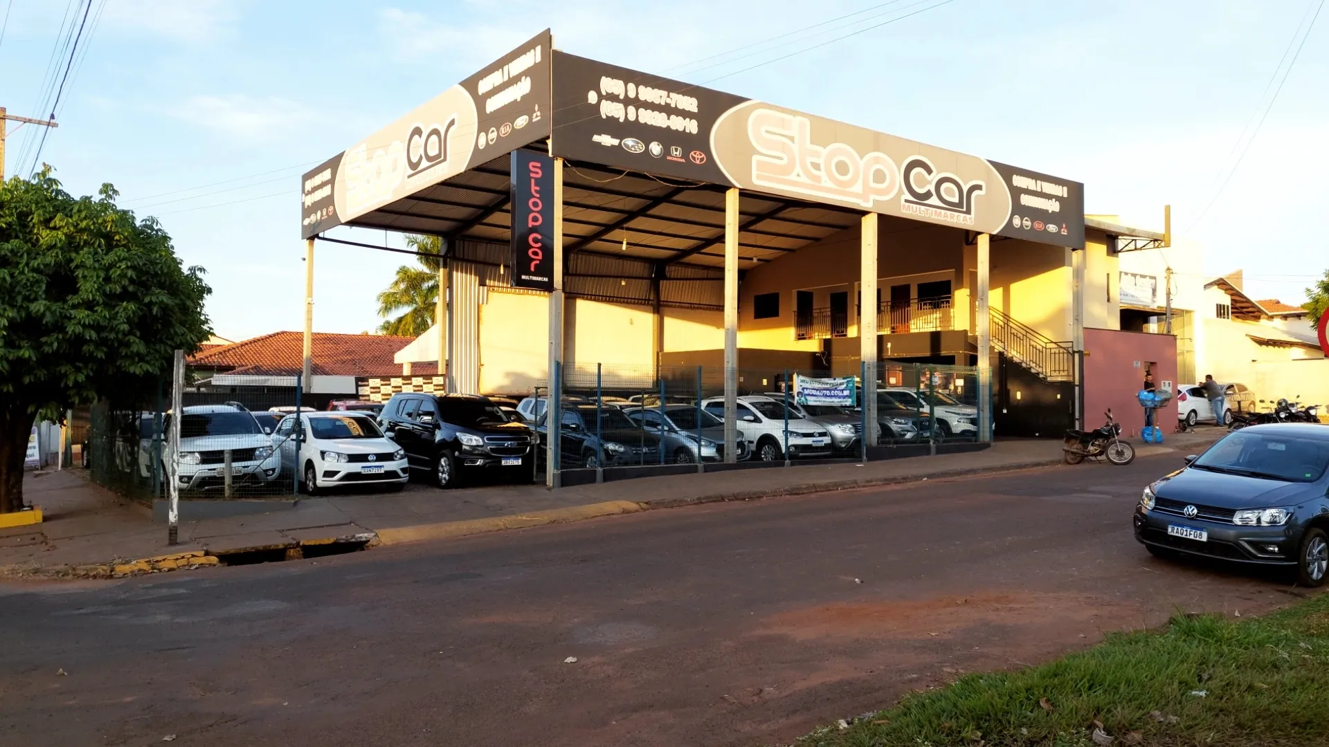 Fachada da loja STOP CAR VEICULOS - Tangará da Serra - MT