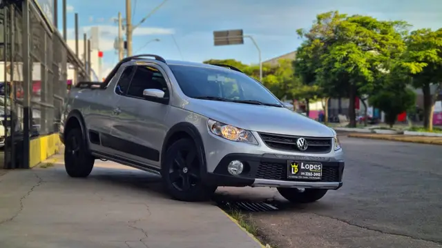 Carro Volkswagen Saveiro 2012 Cross 1.6 (Flex) (cab. estendida)
