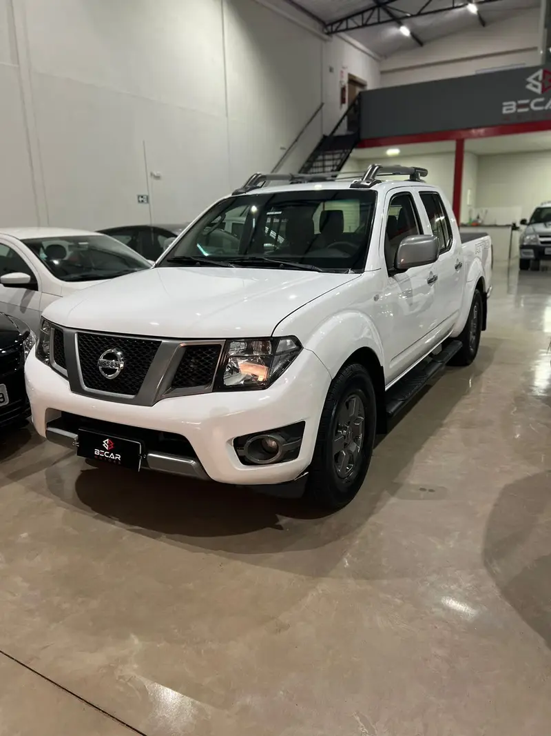 Nissan Frontier 2.5 TD CD 4x2 SV Attack