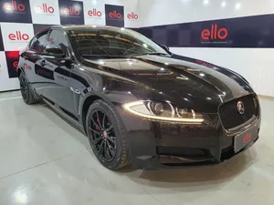 Jaguar XF 2015 2.0 GTDI Premium Luxury
