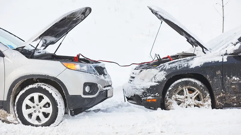 Por que as baterias de carro dão mais problema no frio