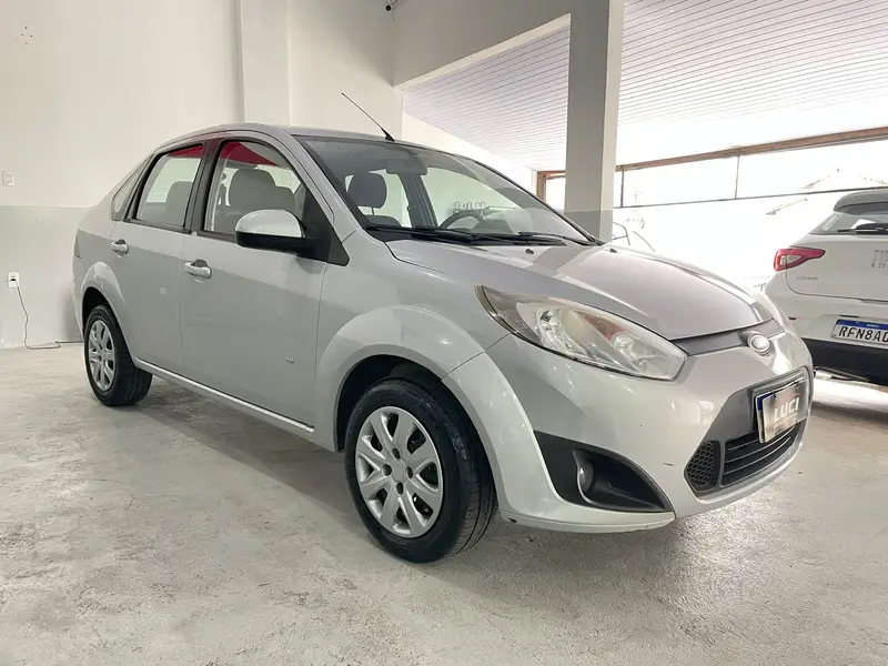 Ford Fiesta Sedan SE 1.6 Rocam (Flex)