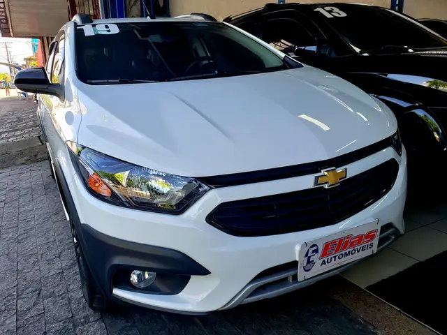 Carro Chevrolet Onix 2019 Activ 1.4 (Aut.)