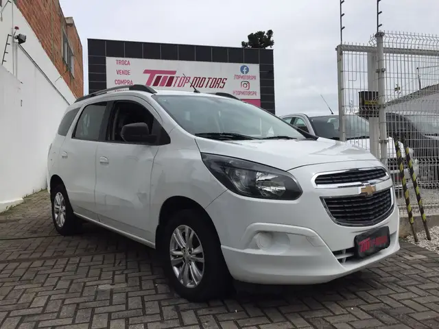 Carro Chevrolet Spin 2018 LT 5S 1.8 (Flex)