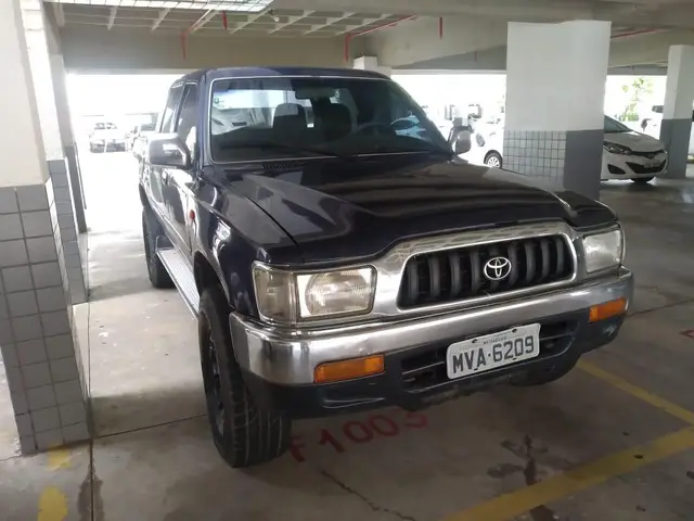 Carro Toyota Hilux Cabine Dupla 2002 Hilux SRV 4x2 3.0 (cab. dupla)