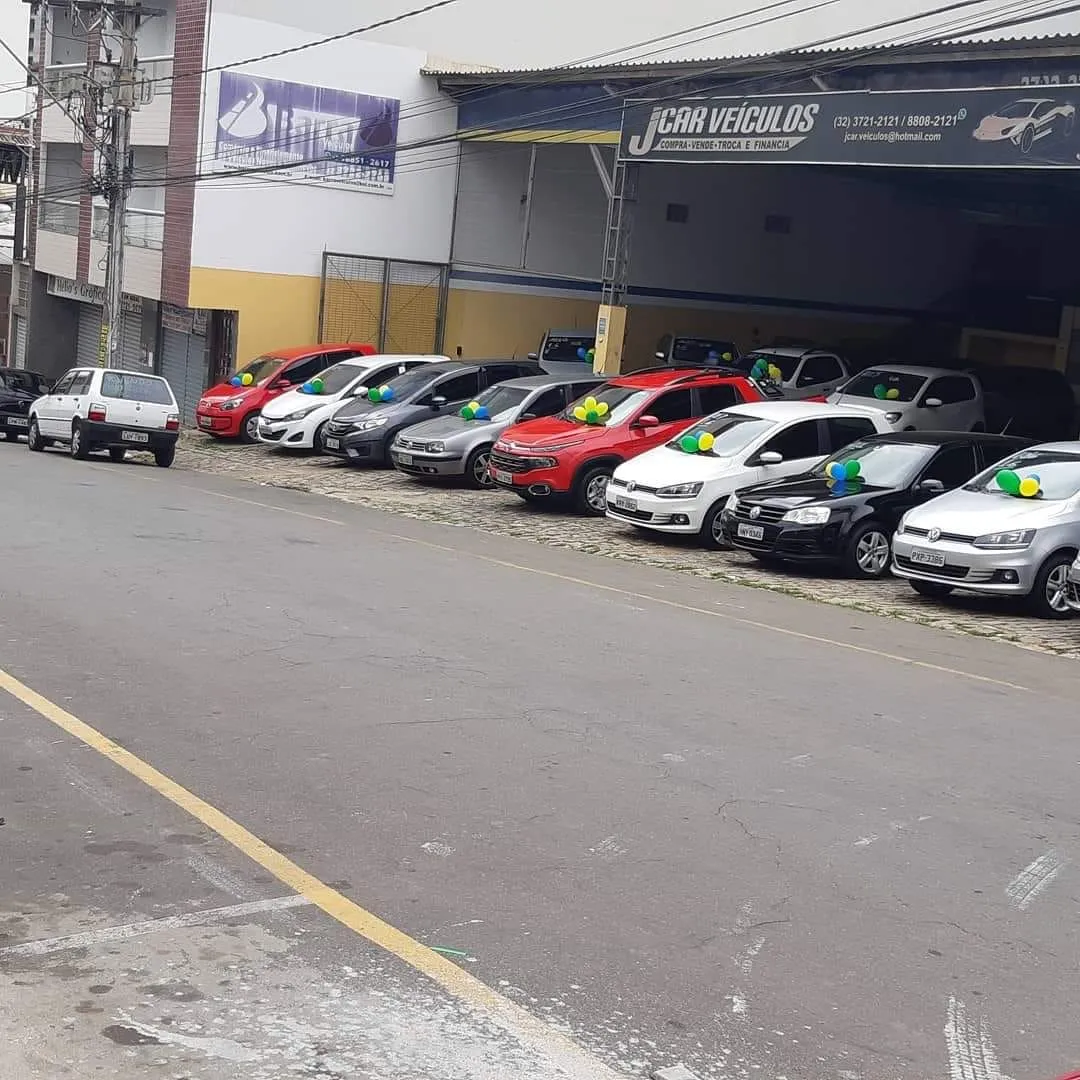 Fachada da loja Veículos à venda em JCAR VEICULOS - Muriaé - MG | Mobiauto