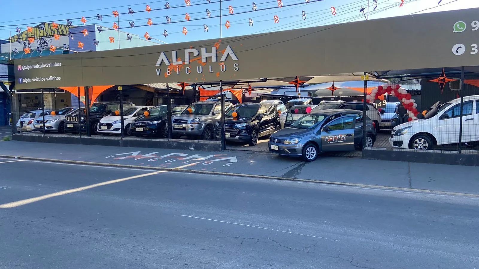 Fachada da loja Alpha Veiculos - Valinhos - SP