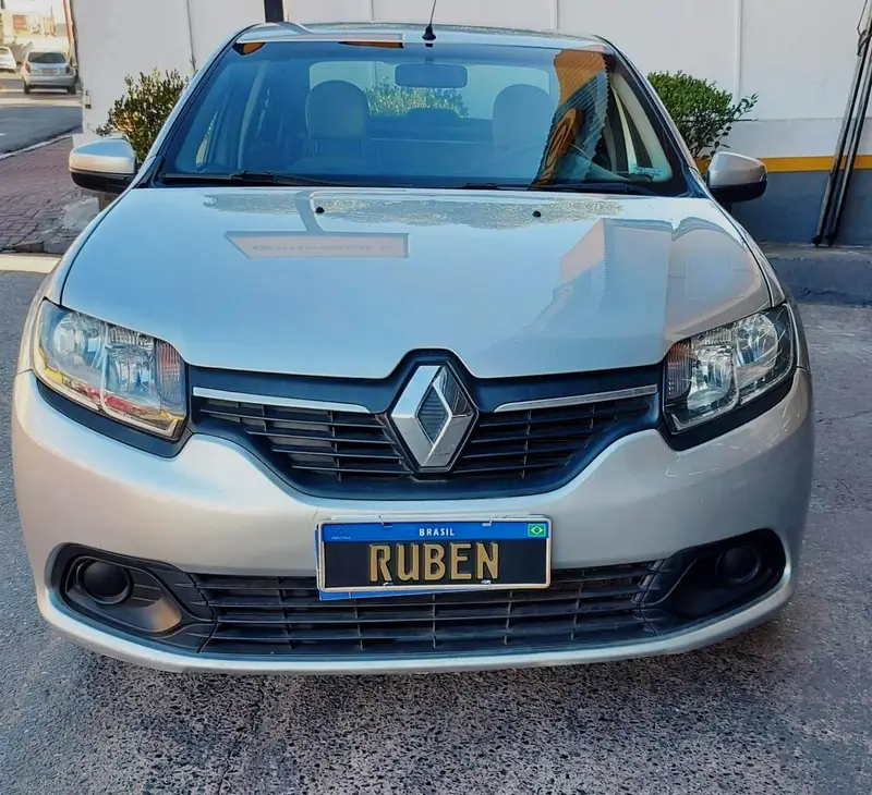 Renault Logan Dynamique 1.6 8V