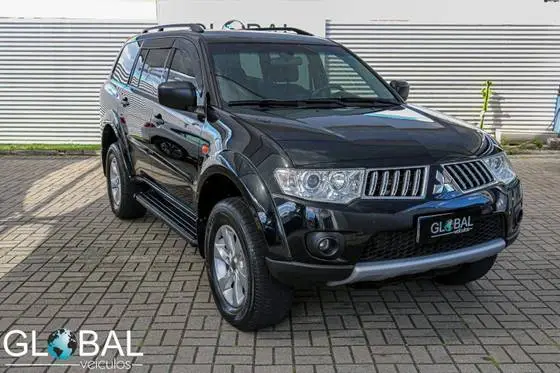 Carro Mitsubishi Pajero Dakar 2013 3.2 4WD (Aut)
