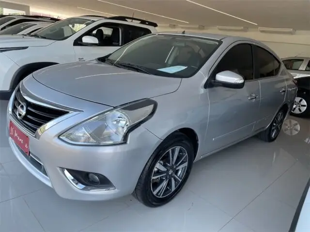 Carro Nissan Versa 2018 1.6 16V SL FlexStart (Flex)