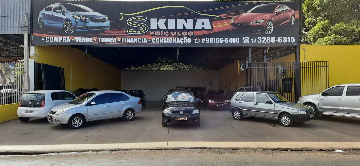 Fachada da loja Veículos à venda em Skina Veiculos - Olímpia - SP