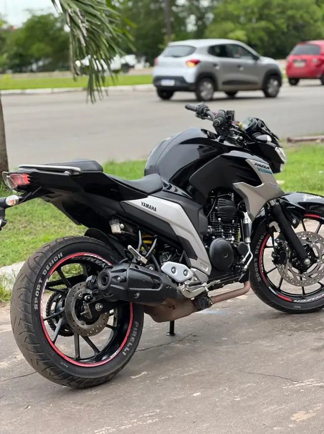 Carro Yamaha YS 250 Fazer 2020 ABS