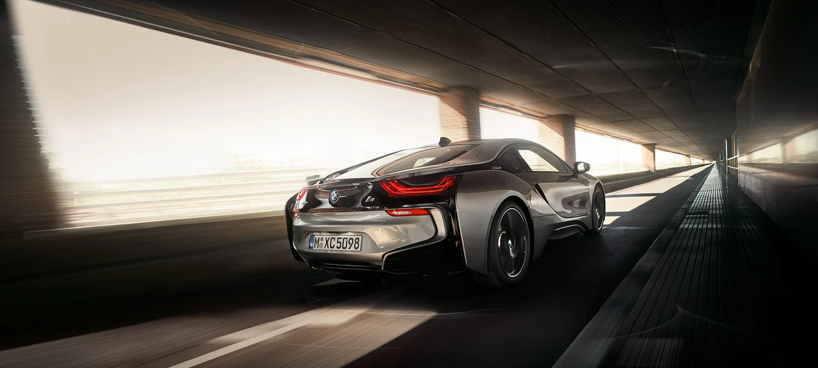 BMW i8