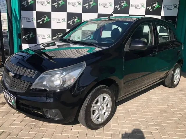 Carro Chevrolet Agile 2013 LT 1.4 8V (Flex)