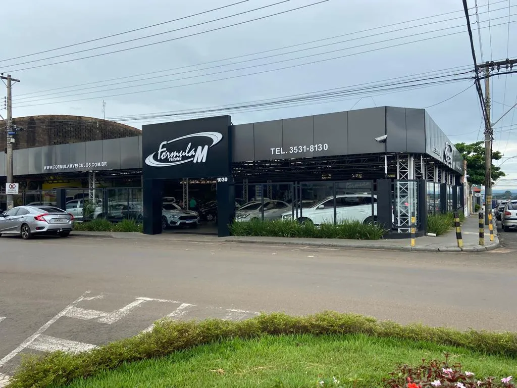 Fachada da loja Veículos à venda em Formula M - São Sebastião do Paraíso - MG | Mobiauto