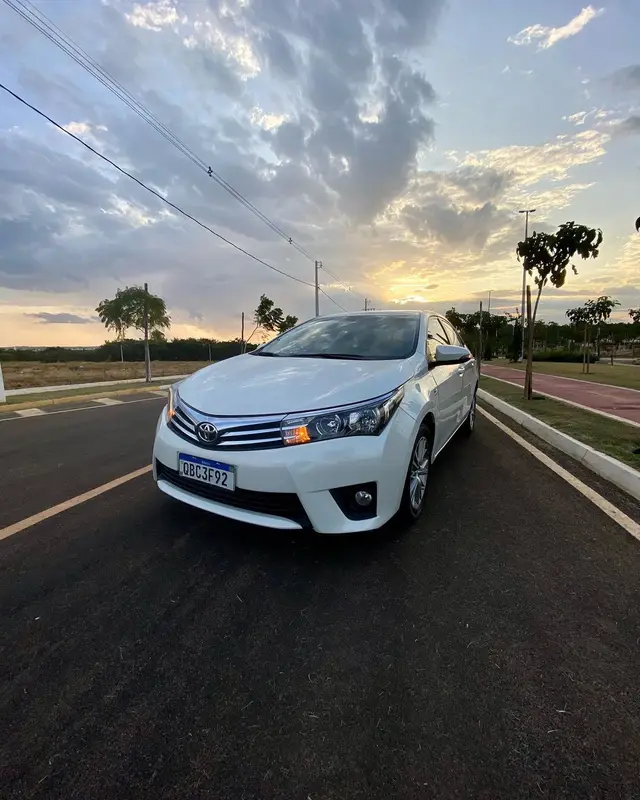 Carro Toyota Corolla 2015 2.0 XEi Multi-Drive S (Flex)