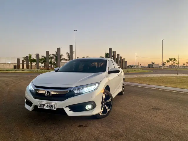 Carro Honda Civic 2017 Touring 1.5 Turbo CVT