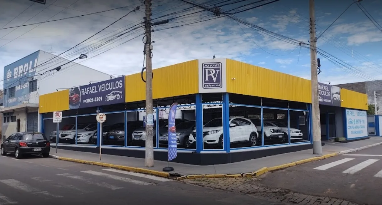 Fachada da loja RAFAEL VEICULOS - Birigüi - SP