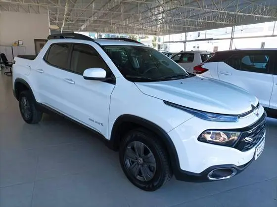 Carro Fiat Toro 2017 Freedom 1.8 AT6 4x2 (Flex)