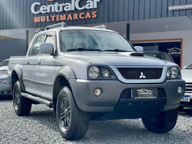 Carro Mitsubishi L200 Triton Outdoor 2008 L 200 Outdoor HPE 4x4 2.5 (cab. dupla)