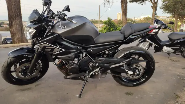 Carro Yamaha XJ6 N 2017 XJ6 N 600 (ABS)