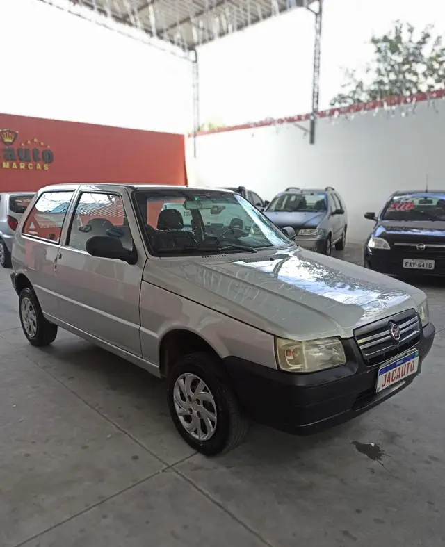 Carro Fiat Uno Mille 2013 Fire Economy 1.0 (Flex) 2p