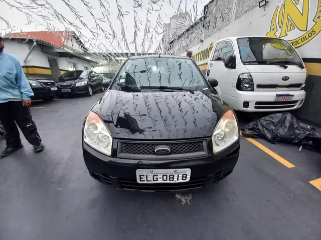 Carro Ford Fiesta Hatch 2010 1.0 (Flex)