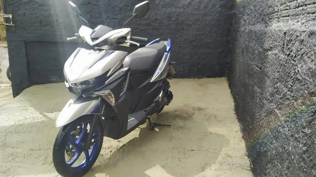 Carro Yamaha Neo 125 2022 125