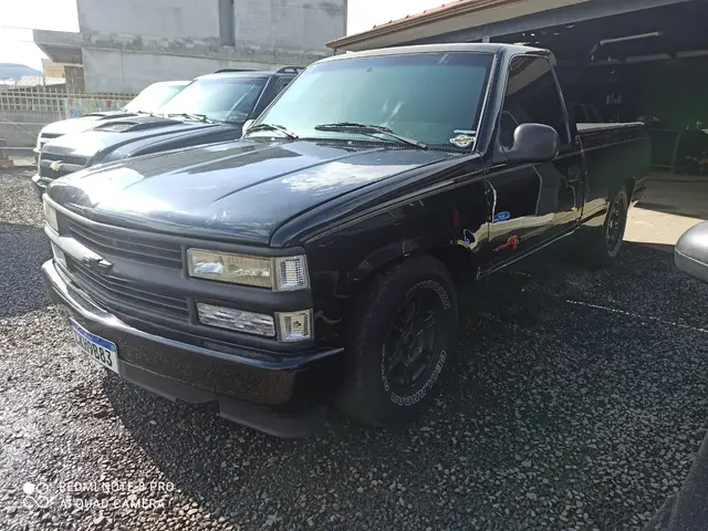 Carro Chevrolet Silverado 1997 Pick Up 4.1