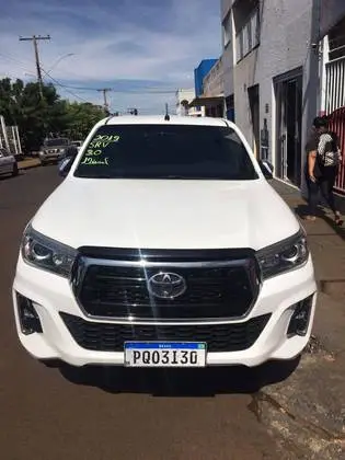 Carro Toyota Hilux Cabine Dupla 2019 Hilux 2.8 TDI SRV CD 4x4 (Aut)