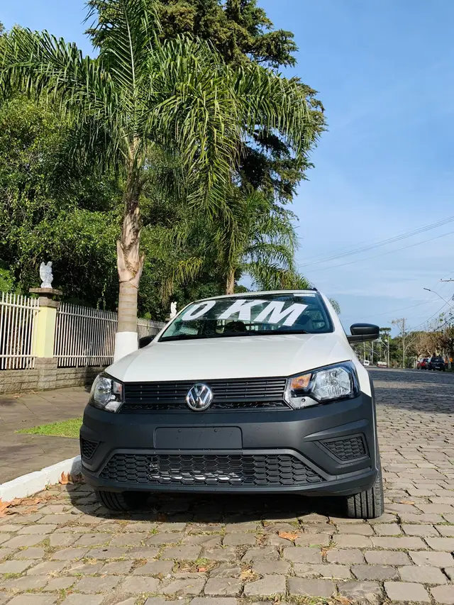 Carro Volkswagen Saveiro 2023 Robust 1.6 MSI CS (Flex)