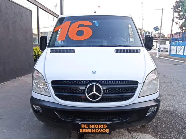 Carro Mercedes-Benz Sprinter 2016 Furgão 311 CDI Street  9m