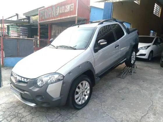 Fiat Adventure 1.8 16V (Flex) (Cabine Dupla)