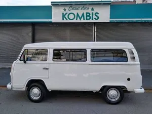 Volkswagen Kombi 2014 Standard 1.4 (Flex)