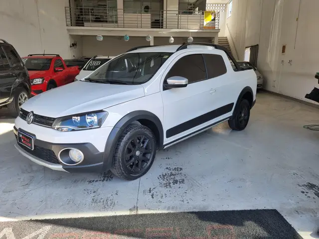 Carro Volkswagen Saveiro 2016 Cross 1.6 16v MSI CD (Flex)