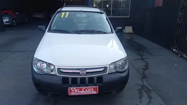 Carro Fiat Strada 2011 Fire 1.4 (Flex)