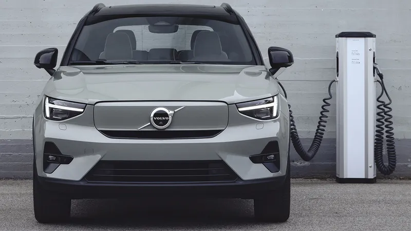 Exclusivo: Volvo XC40, elétrico mais vendido no Brasil, será renovado em setembro