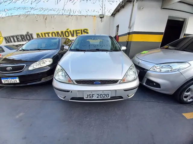 Carro Ford Focus Hatch 2009 GL 1.6 8V (Flex)