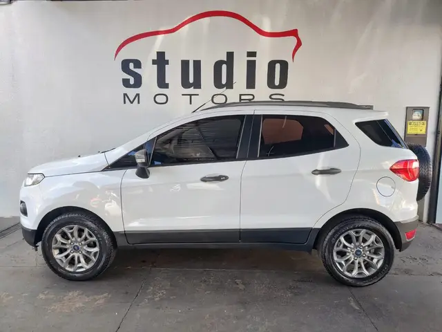 Carro Ford EcoSport 2014 Ecosport Freestyle Plus 1.6 16V (Flex)