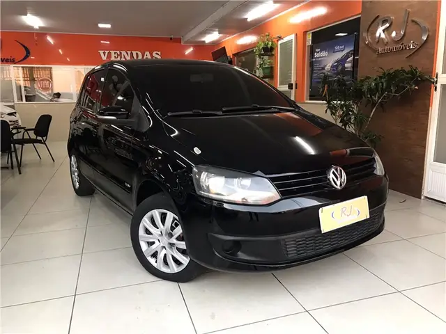 Carro Volkswagen Fox 2013 1.0 VHT (Flex) 4p